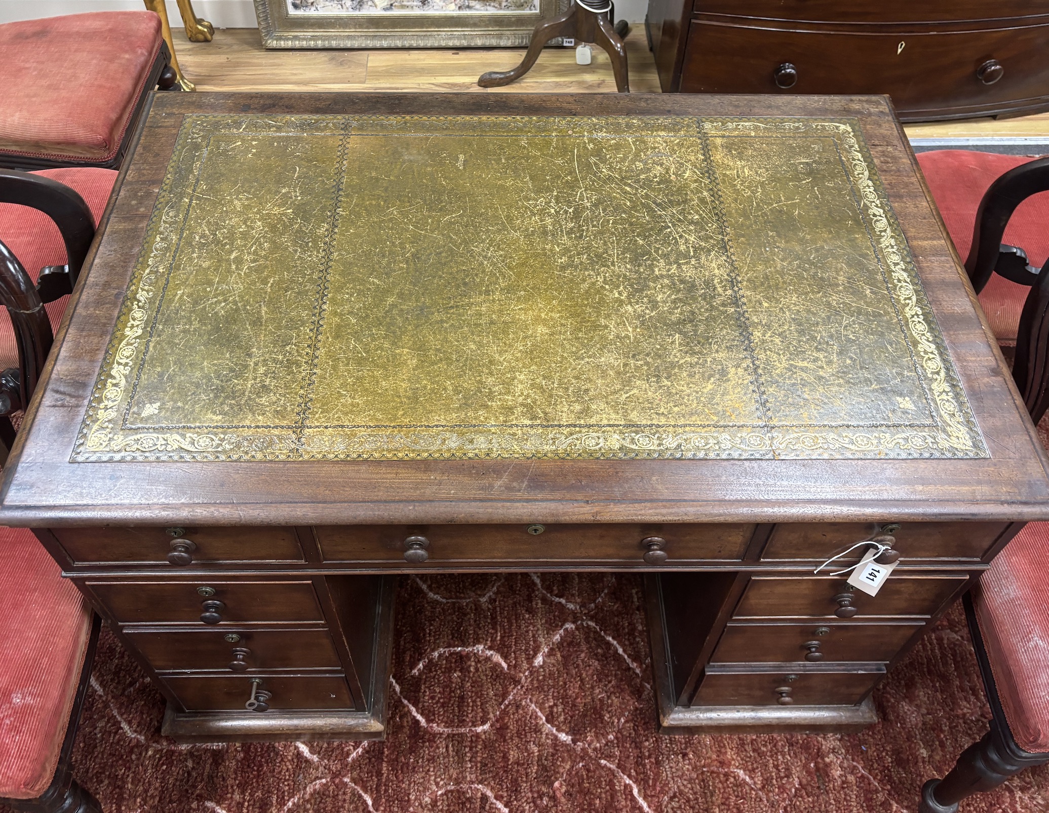 A Victorian mahogany pedestal desk, width 114cm, depth 75cm, height 74cm